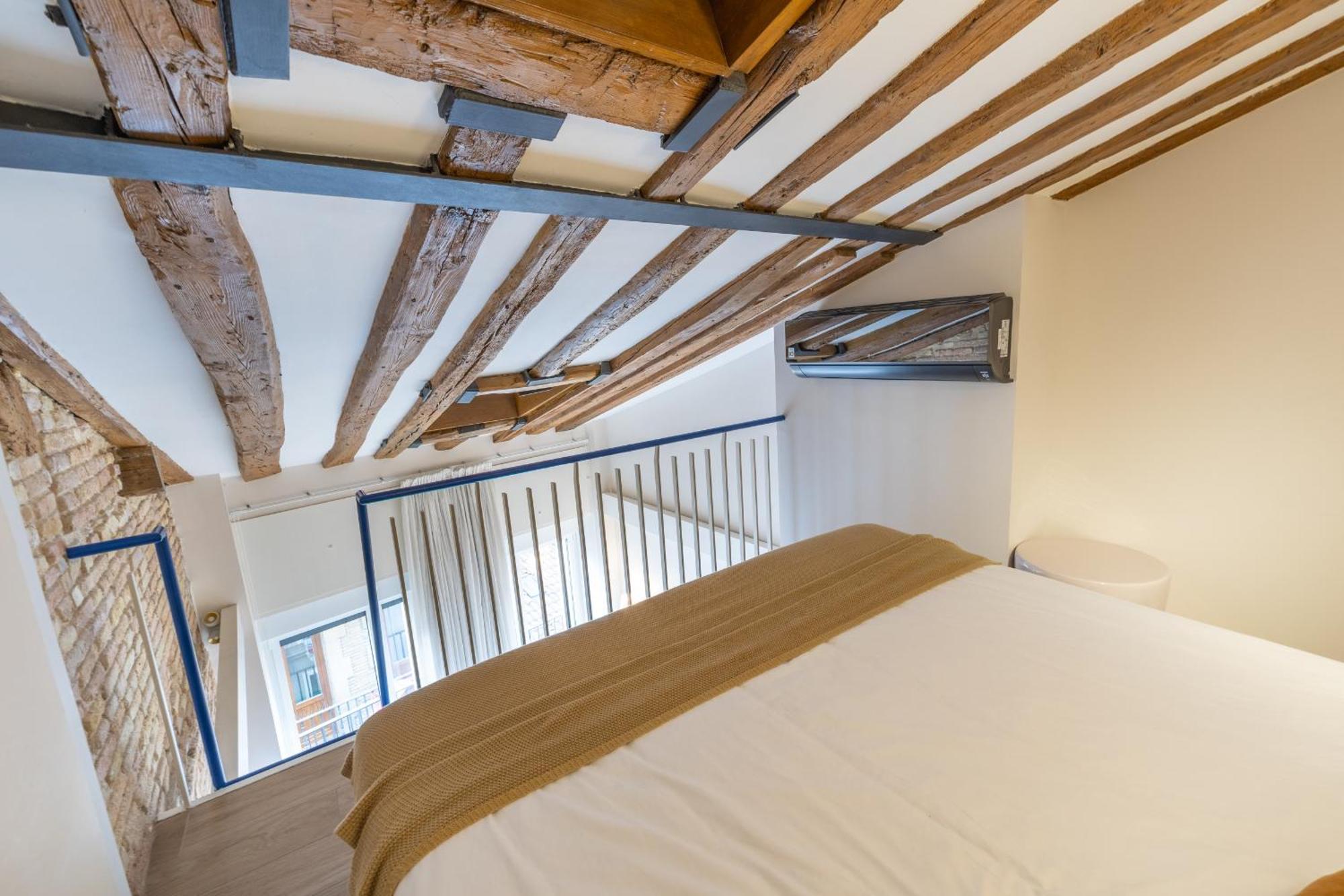 Tuapartamento - Boutique Plaza Del Castillo 29 Apartment Pamplona Luaran gambar