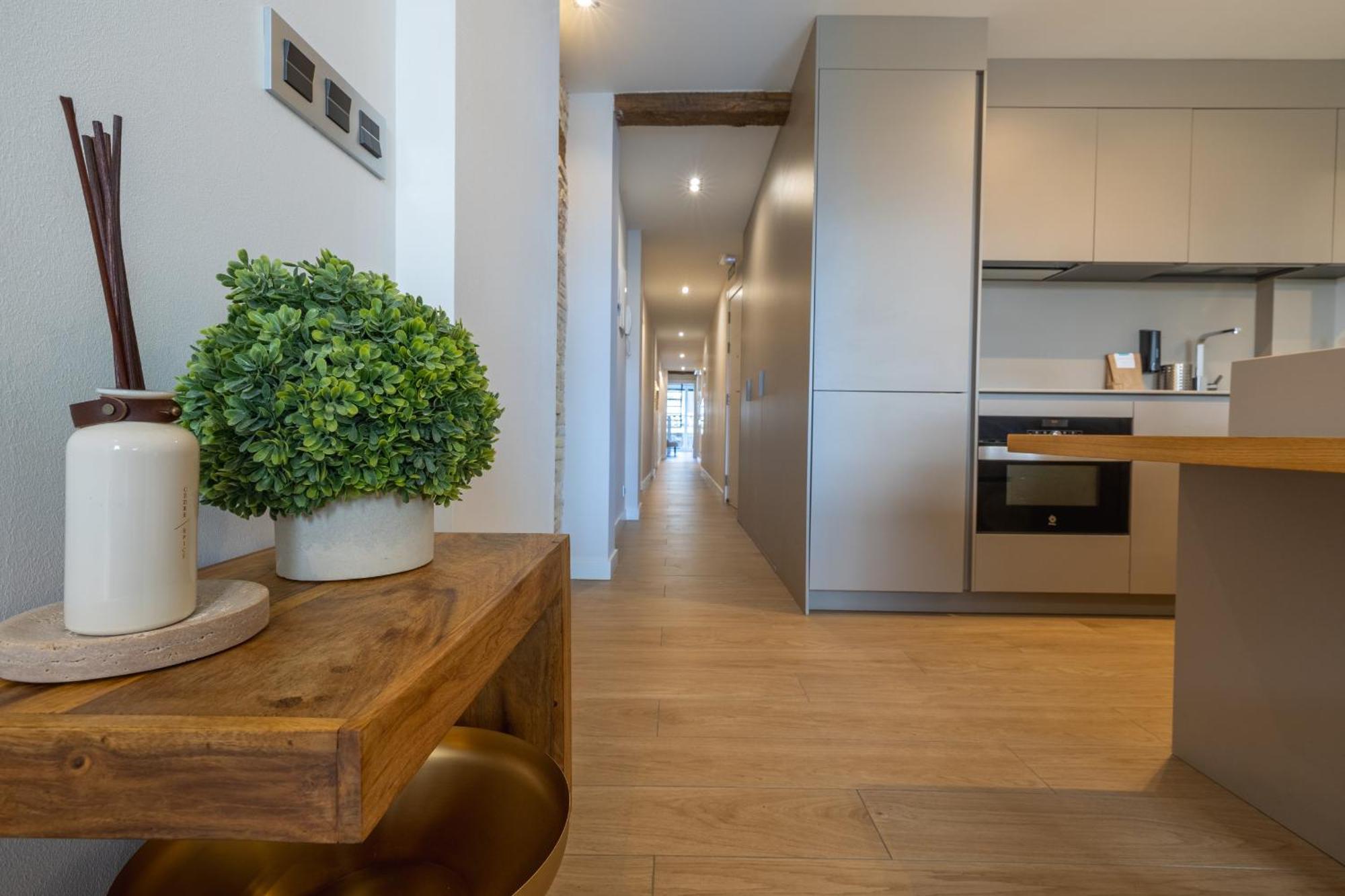Tuapartamento - Boutique Plaza Del Castillo 29 Apartment Pamplona Luaran gambar