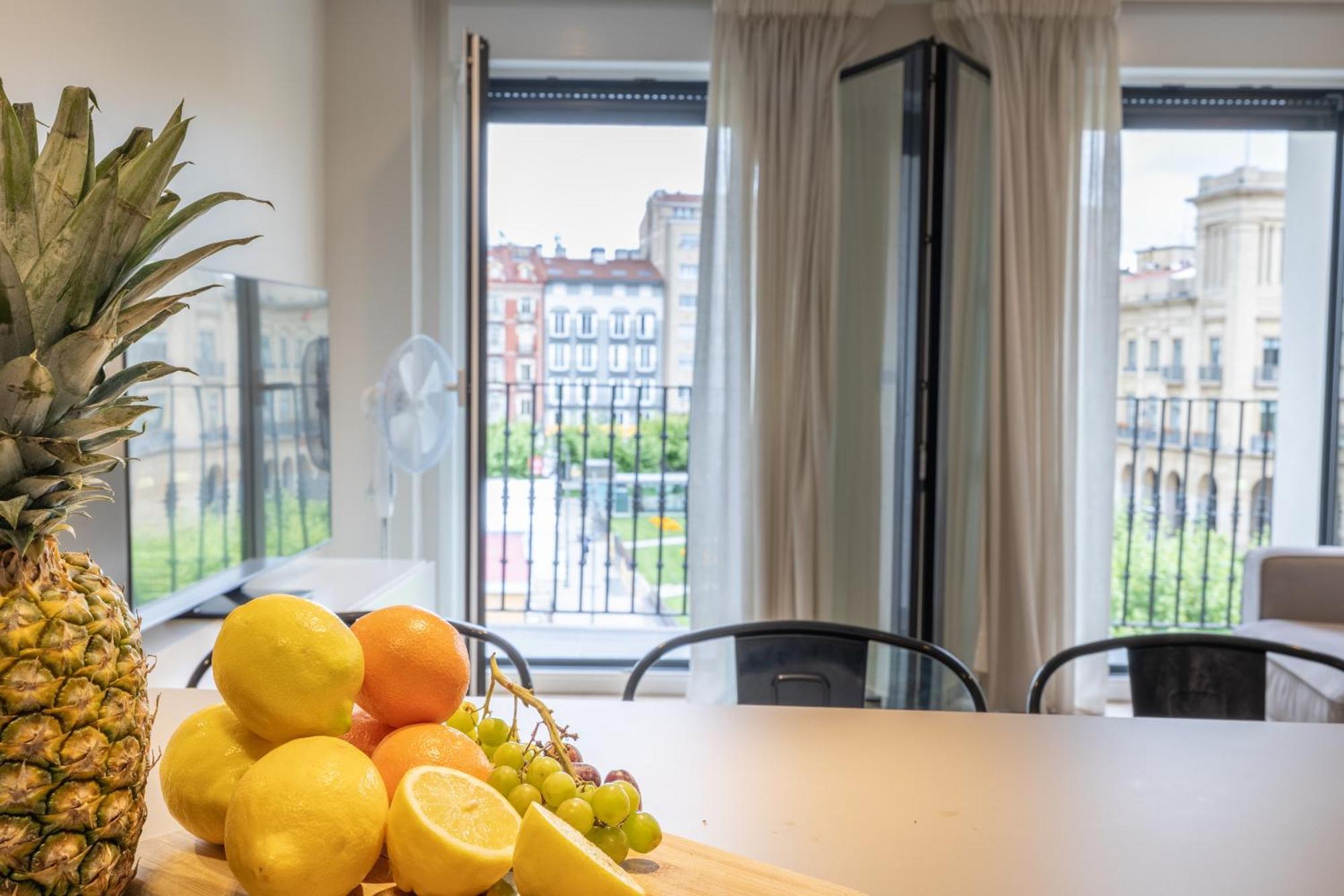 Tuapartamento - Boutique Plaza Del Castillo 29 Apartment Pamplona Luaran gambar